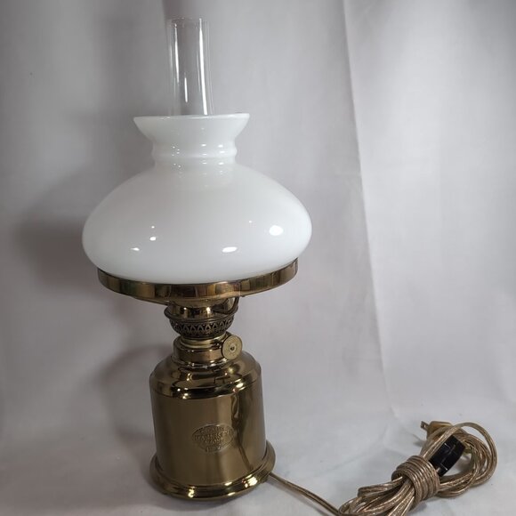 Harnisch & Sons Vintage Gold Lamp Light Oil Style Metal Glass Corded Danish - Picture 1 of 16